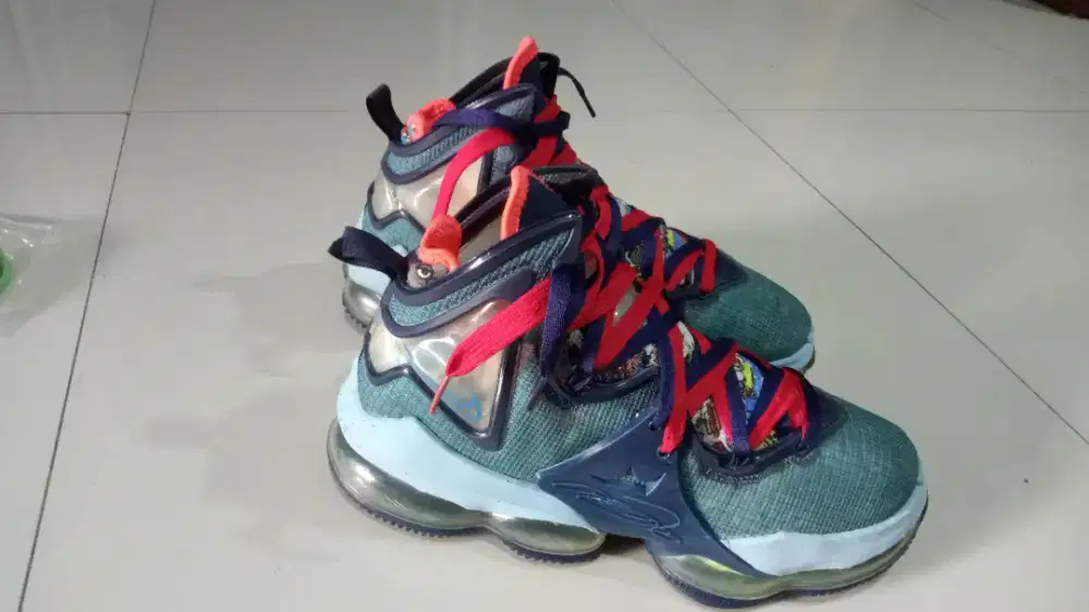 Nike Lebron XIX 19 sz42,5 Cinere Basket Bogor FAST Food Depok