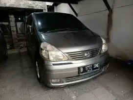 Nissan serena HWS 2010
