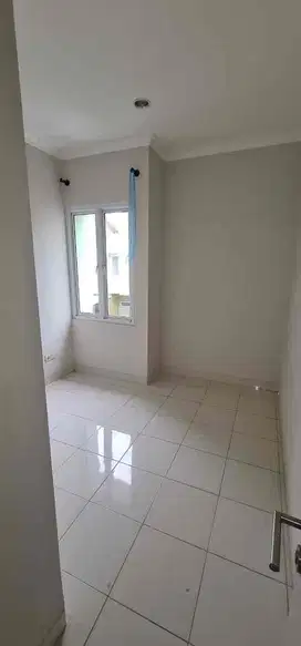 Disewakan Cluster Arcadia Gading Serpong Dekat Sekolah Tarakanita Mall Sms