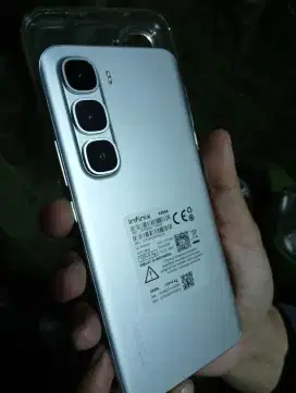 Infinix hot 60 pro plus silver ram 8/128