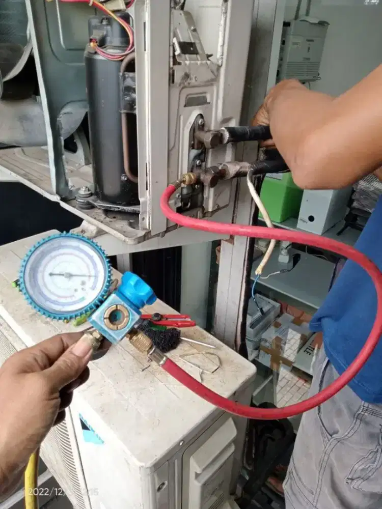 Jasa service service Ac panggilan bongkar pasang AC bergaransi