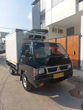 Mitsubishi L300 box freezer tahun 2022 pendingin aktif beku
