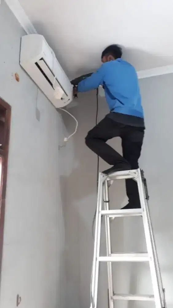 Service ac kulkas Bongkar pasang AC perbaikan AC