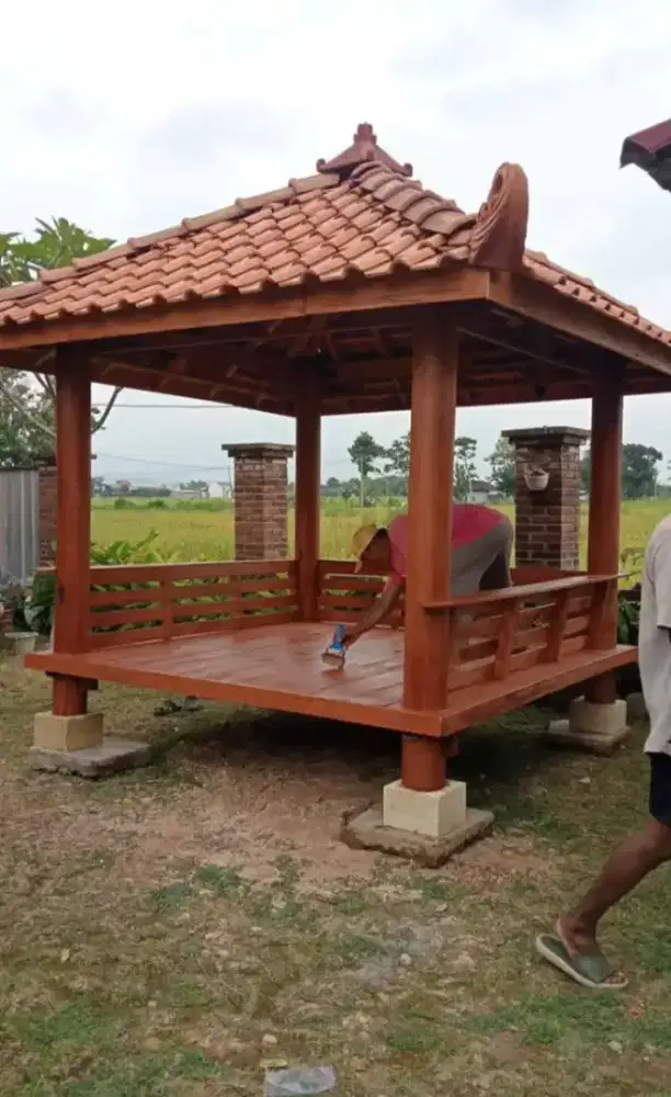 Rumah gazebo kayu ulin pull