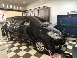 Toyota Kijang Innova 2011 Bensin