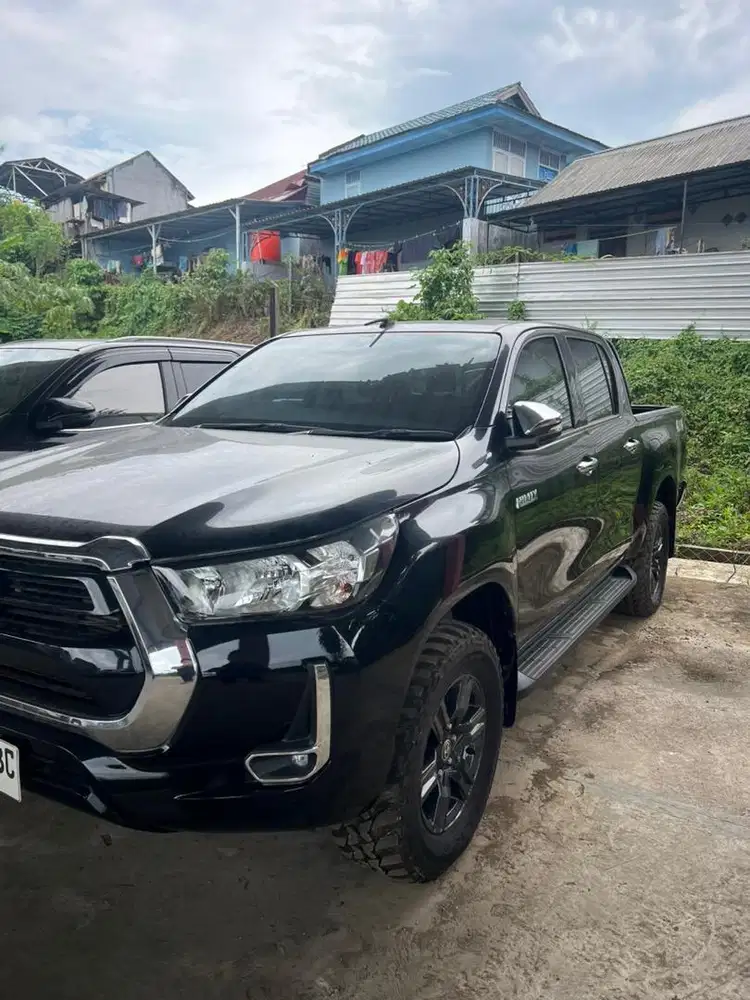 HILUX 2.4 G 4x4 NEW 5rb km masi
