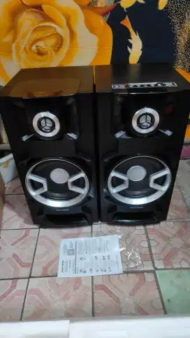 Salon polytron pas8e10 blutut