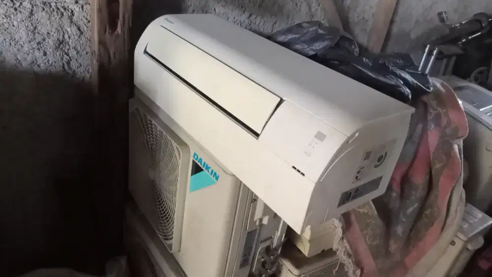 Ac Daikin Malaysia 1pk