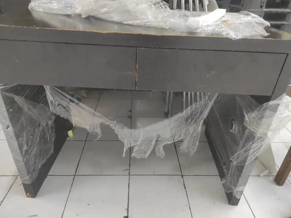 BORONGAN FURNITURE BEKAS