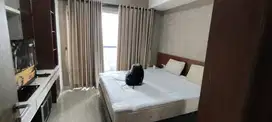 Rent sewa apartemen lippo cikarang bagus strategis nyaman aman