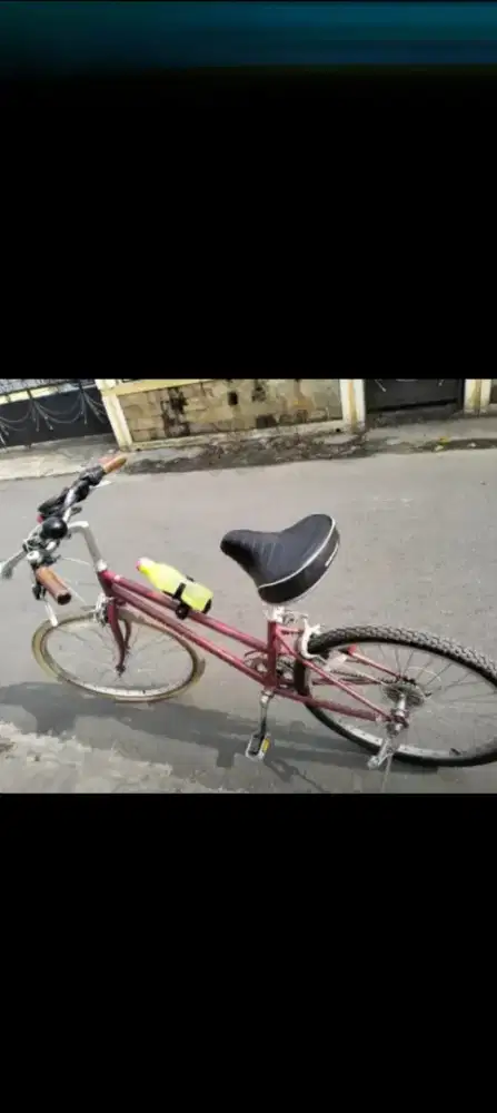 Dijual murah Sepeda city bike 26, kondisi prima