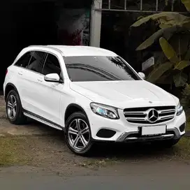 (CASH) Mercedes Benz GLC200 2019