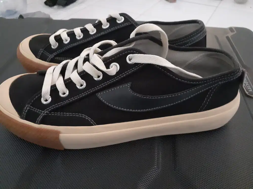 Compass Gazelle Low Black Gum - 41