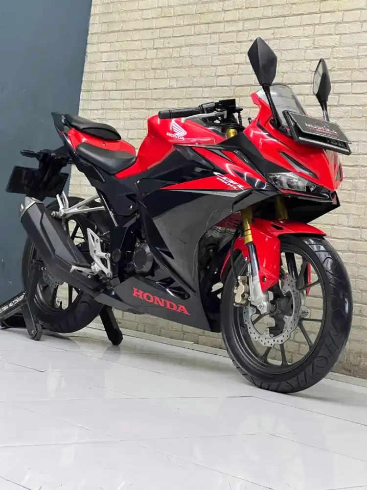 PROMO‼️ HONDA CBR 150 TH 2023 SUPER MULUS. DP HANYA 800RB.RONY MUSTIKA