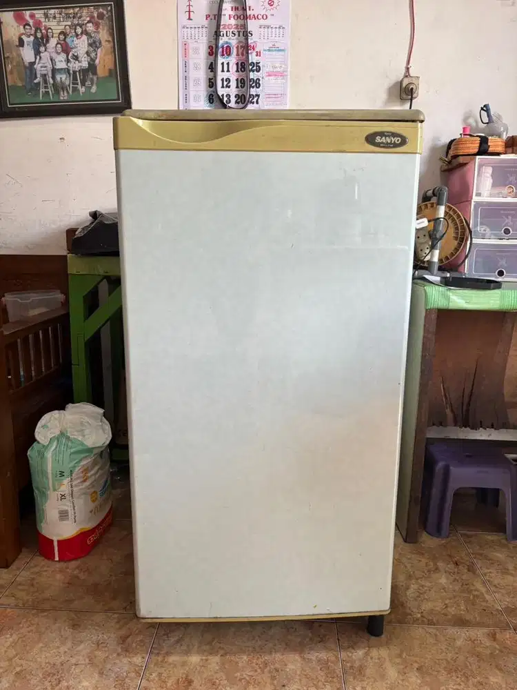 Jual Kulkas 1 pintu preloved