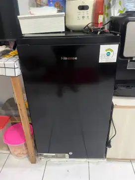 HISENSE Kulkas 1pintu Second Mulus