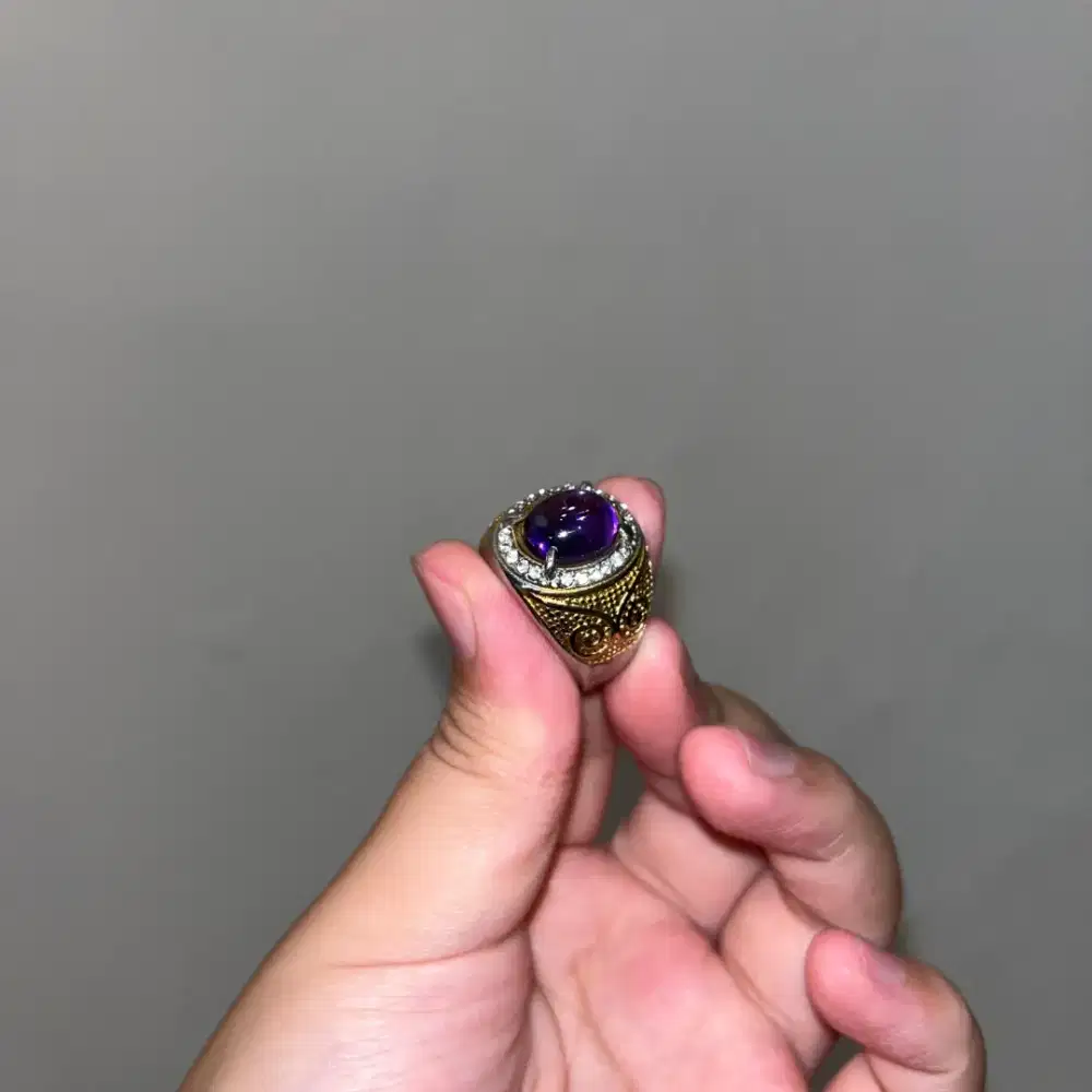Cincin batu kecubung asihan