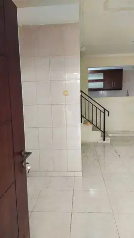 Dijual rumah golden palm residence, siap huni