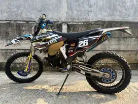 Dijual Husqvarna TE 300cc 2T