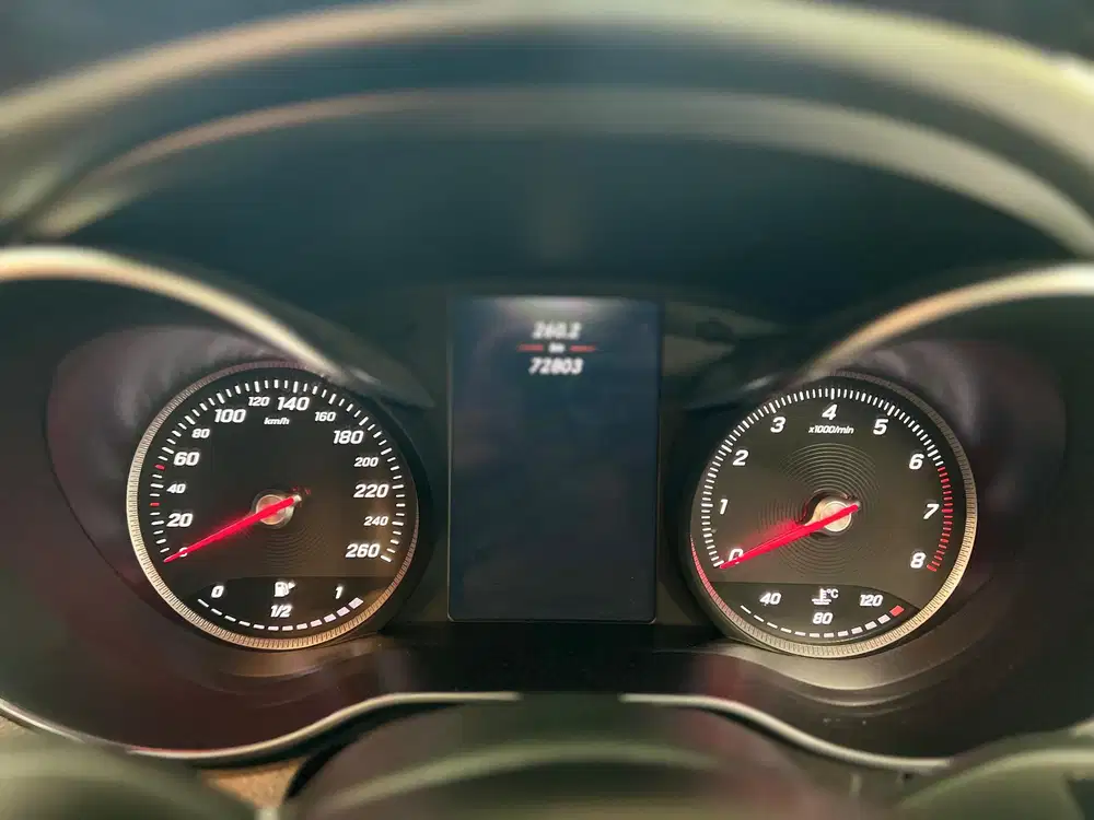 Mercedes-Benz C200 2014 Bensin