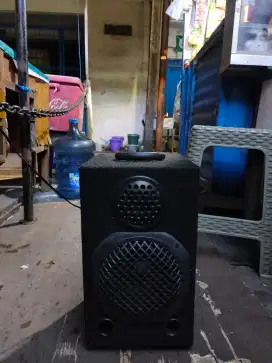 Speaker portabel 6 inch