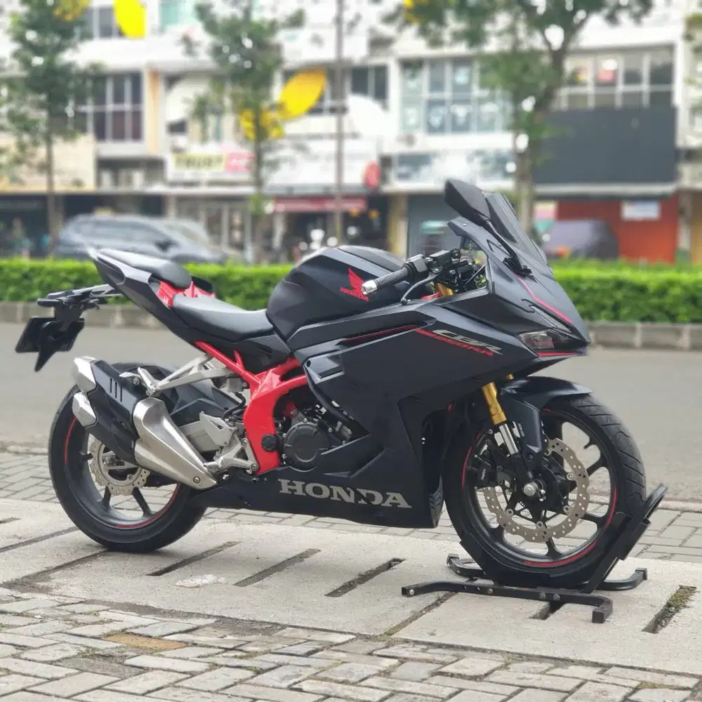 HONDA NEW CBR250RR ABS SP BIRU 2023 KM 8K PAJAK PANJANG SUPER GRES