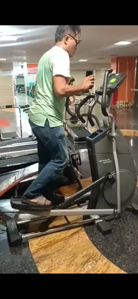 Costainer jumbo comersil