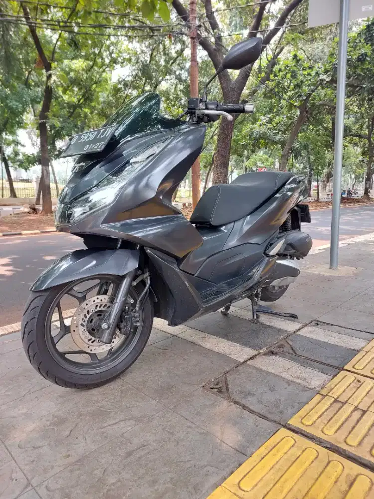 DP MINIM 2.500 CASH KREDIT NEW HONDA PCX 160 CBS ISS THN 2022 PAJAK ON