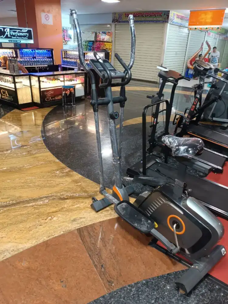 Eleptical costainer 2in1