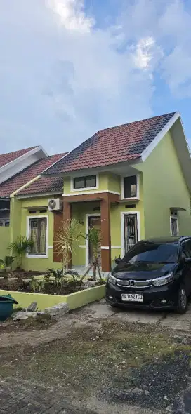 DIJUAL / DISEWAKAN RUMAH MEWAH HARGA MURAH