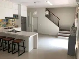 Dijual Rumah Bagus semi furnished di Foresta Naturale BSD