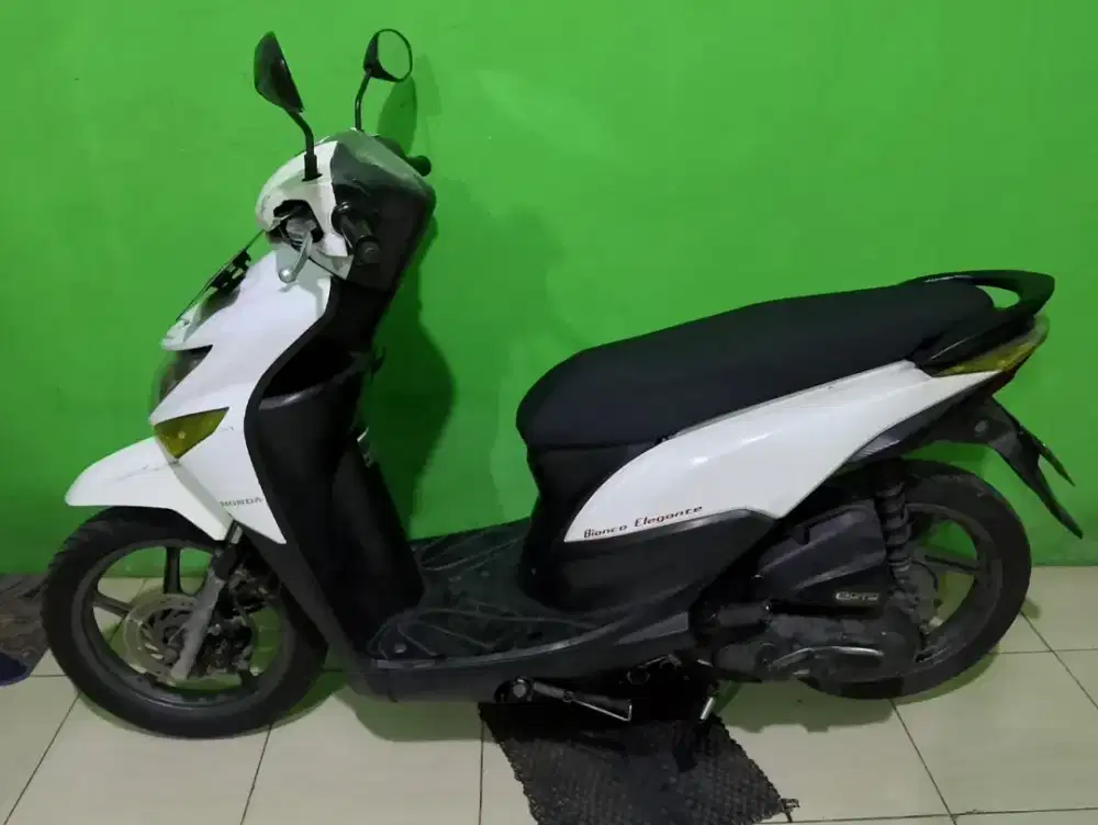 Honda beat pop 2015