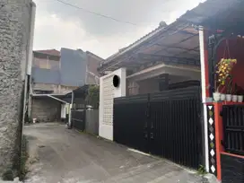 Dijual Rumah Minimalis Cisangkan 1 Menit Veledrome Cimahi Sudah Renovasi Siap Huni