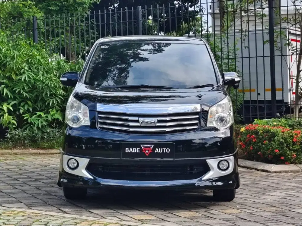 Type Tertinggi!!! Toyota Nav1 Nav 1 2.0 V 2013