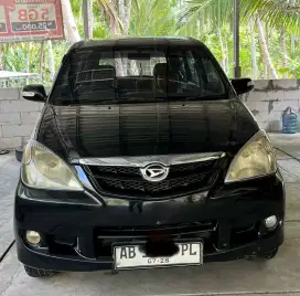 Daihatsu Xenia dijual