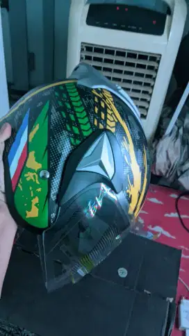 HELM KTS KONDISI 3 MINGGU PEMAKAIAN