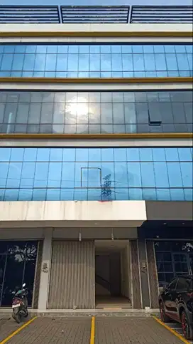 Ruko 4 Lantai Siap Huni di Grand Kota Bintang Bekasi