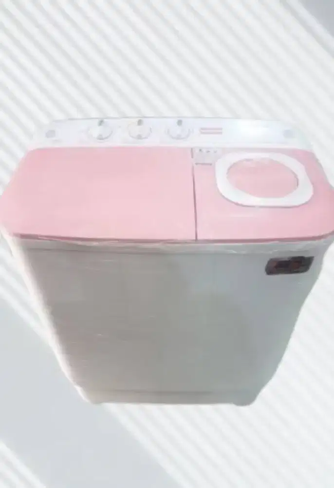 Mesin Cuci Dua Tabung