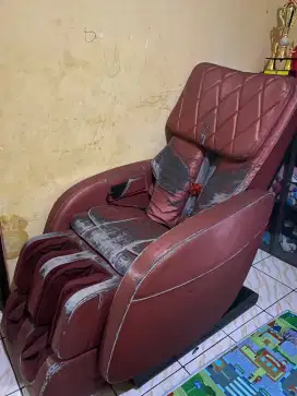 Jual kursi pijat masih berfungsi yg serius cek langsng dilokasi