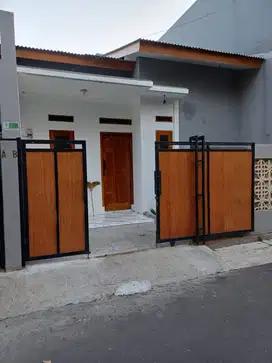 Dikontrakkan rumah baru, rapi, nyaman, aman, dan dekat fasilitas umum.