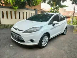 Ford fiesta 1,4 matic th 2010 mulus