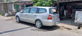 Mobil NISAN GRAND LIVINA XV