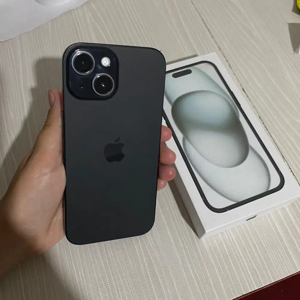 BU DIJUAL MURAH IPHONE 15 128gb IMEI REGIST ALL OPERATOR