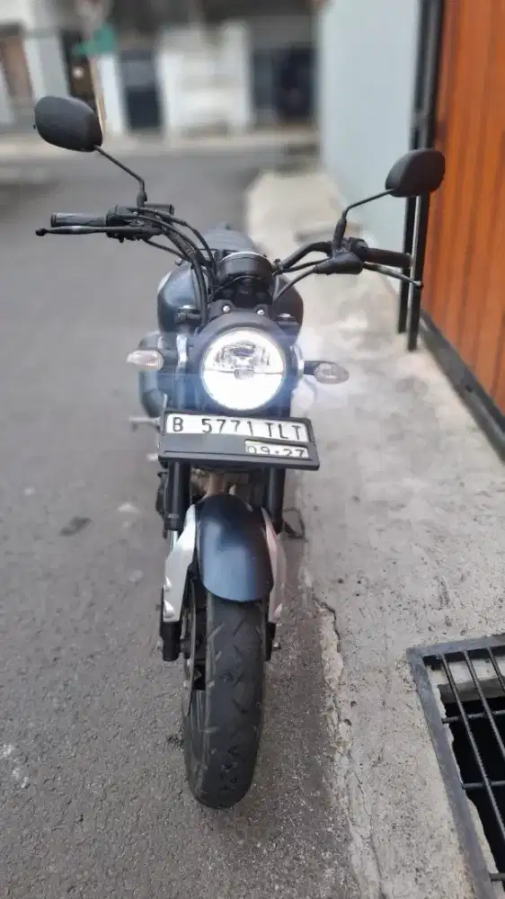 YAMAHA XSR 155 VVA 2022 MULUS PAJAK ON LOW KM SURAT LENGKAP SEHAT