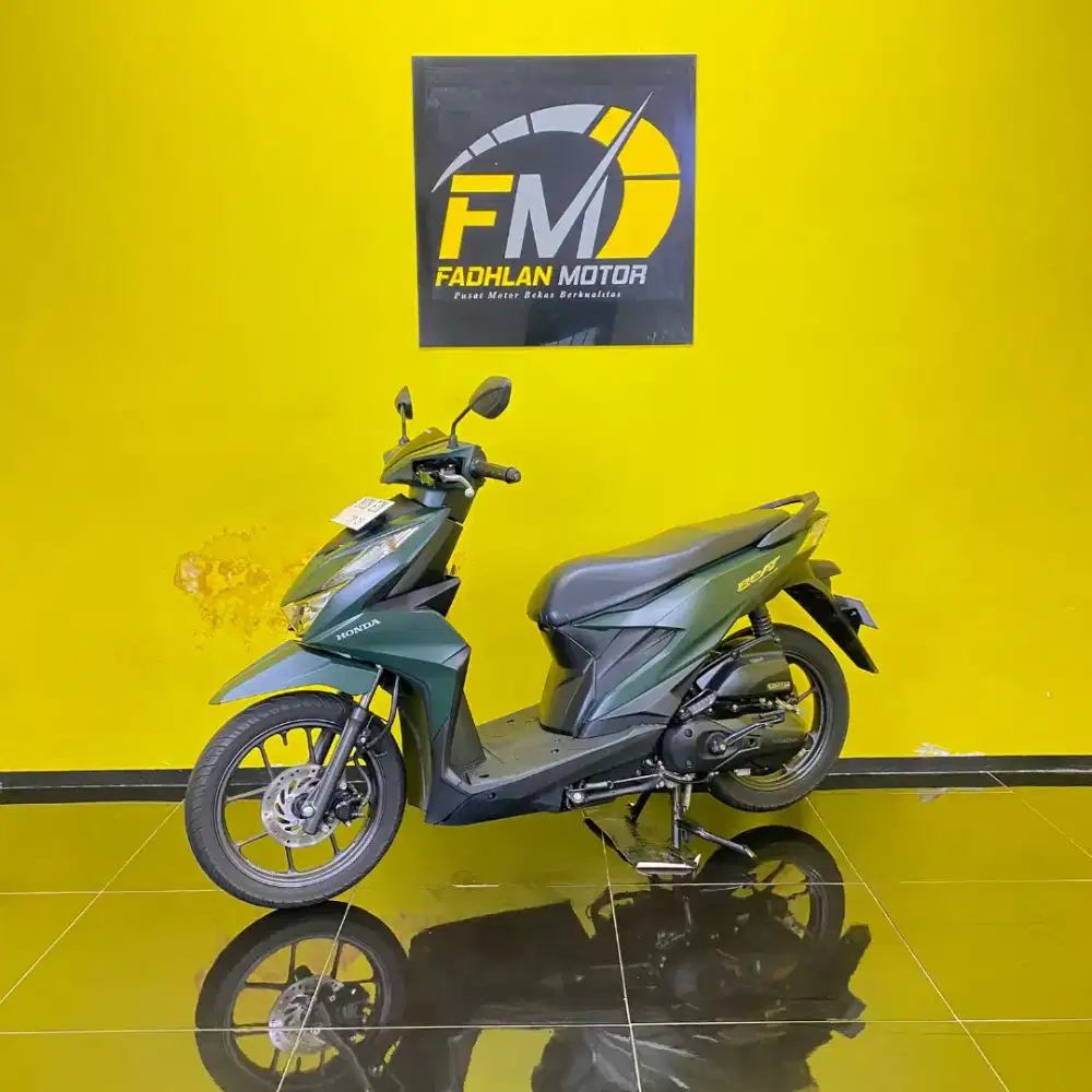 Honda Beat Deluxe 2023 hijau doff kilometer low kunci lengkap