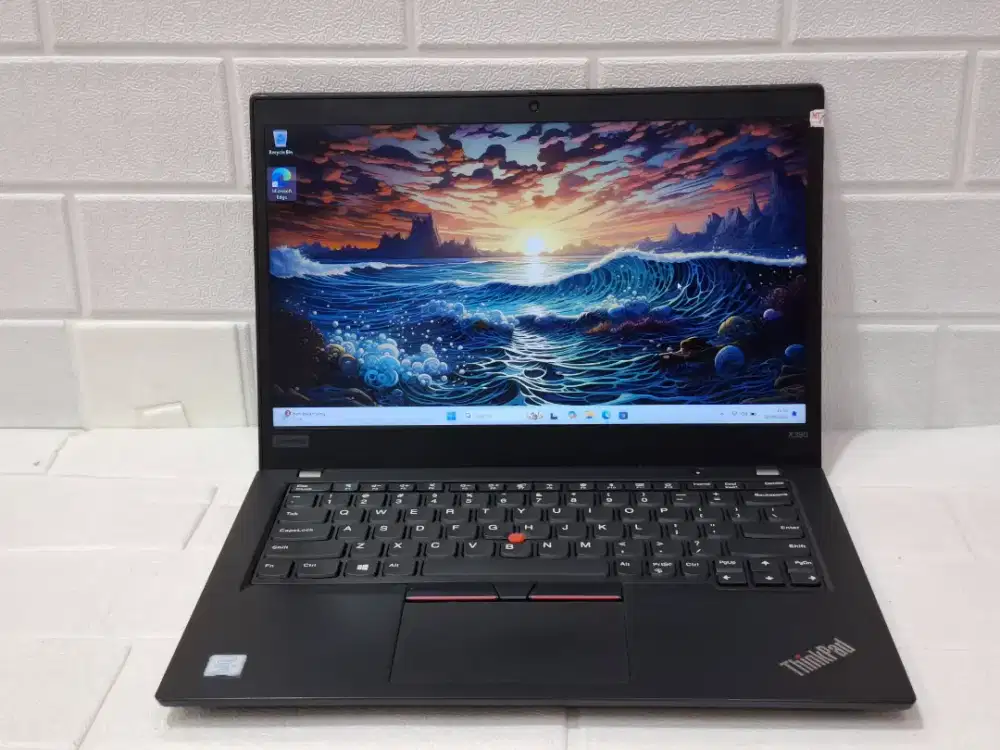 LENOVO THINKPAD X390 i5 gen 8/ Ram 8GB /SSD 256 GB