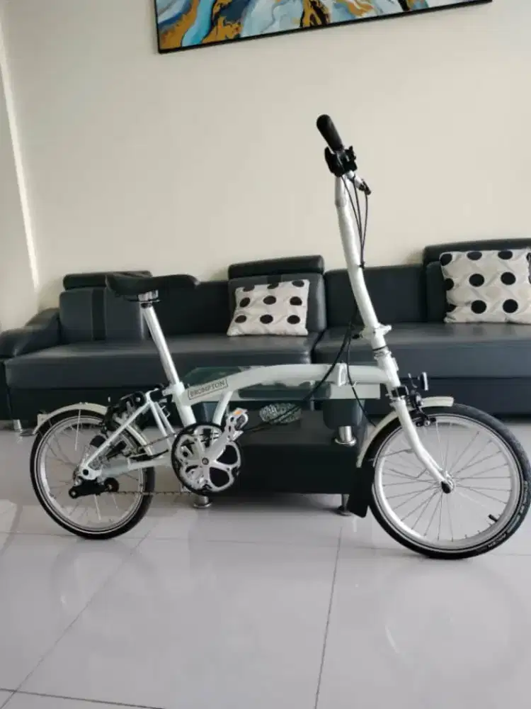 Sepeda lipat brompton M6L