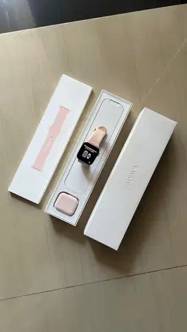 Apple watch series 4 44mm, ibox
