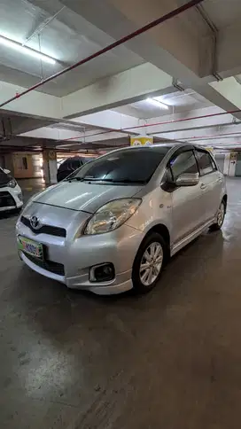 Toyota Yaris E matic 1.5cc