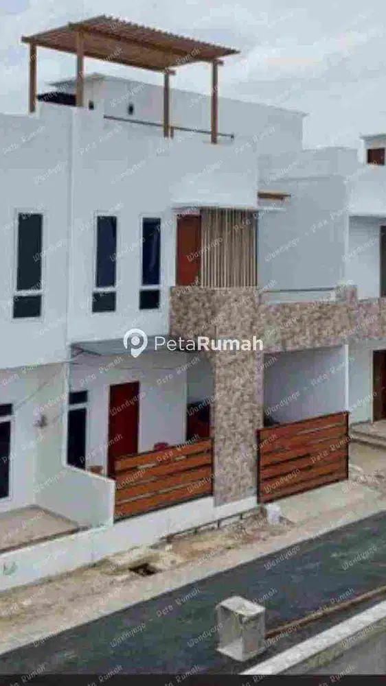 DIJUAL VILLA DI KOMPLEK IBIZA AMPLAS